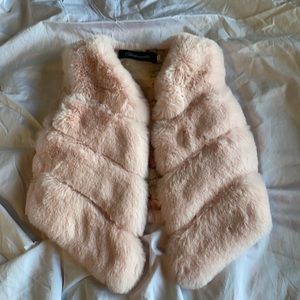 Girls faux fur vest